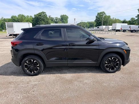 Used 2022 Chevrolet TrailBlazer LT w/ Convenience Package AWD/4WD image 8