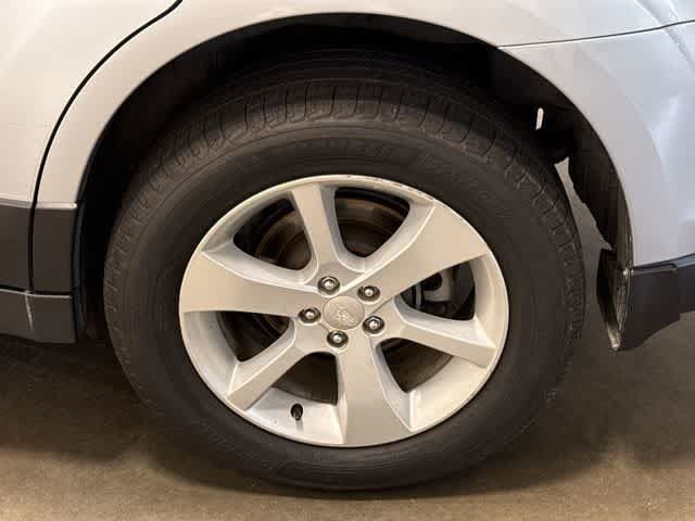 Used 2013 Subaru Outback 2.5i Premium AWD/4WD image 5