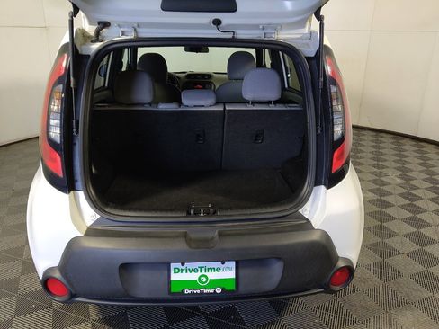 Used 2016 Kia Soul FWD image 29