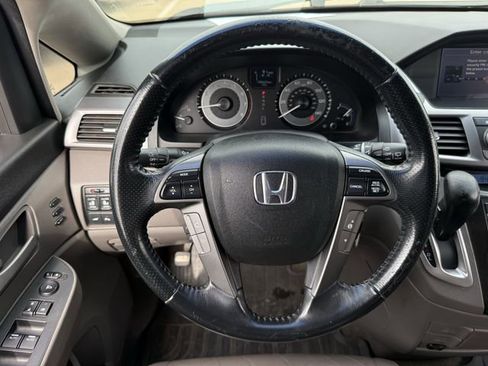 Used 2011 Honda Odyssey Touring image 13