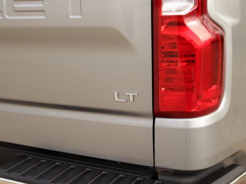 Used 2023 Chevrolet Silverado 1500 LT w/ Protection Package image 34