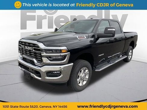 Used 2025 RAM 2500 Big Horn AWD/4WD image 1