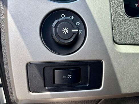 Used 2013 Ford F150 Raptor w/ Luxury Equipment Group AWD/4WD image 25