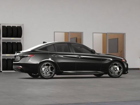 New 2025 Alfa Romeo Giulia image 6