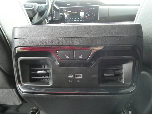 Certified 2025 GMC Sierra 2500 AT4 w/ AT4 Premium Plus Package AWD/4WD image 22