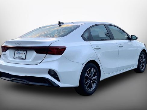 Used 2023 Kia Forte LXS w/ LXS Technology Package FWD image 14