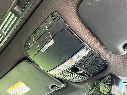 Used 2018 Mercedes-Benz C 300 Sedan image 30