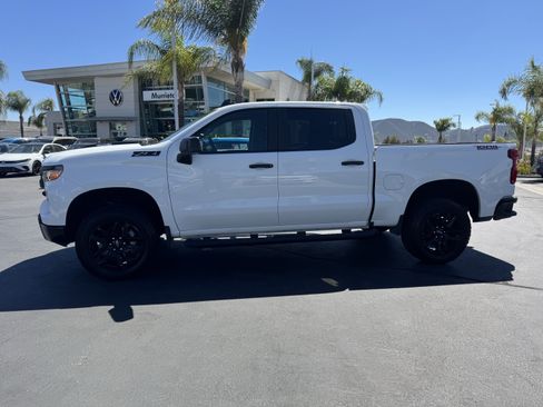 Used 2024 Chevrolet Silverado 1500 Custom Trail Boss w/ Turbomax Blackout Package AWD/4WD image 6