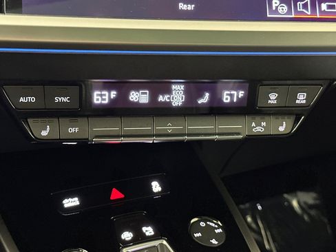 Certified 2023 Audi Q4 e-tron Premium Plus w/ Premium Plus AWD/4WD image 20