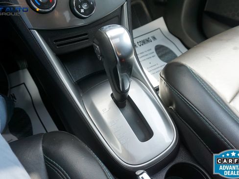 Used 2015 Chevrolet Trax LTZ AWD/4WD image 35