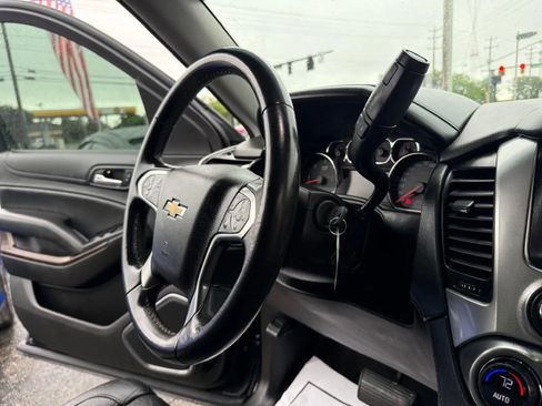 Used 2017 Chevrolet Tahoe LT AWD/4WD image 25
