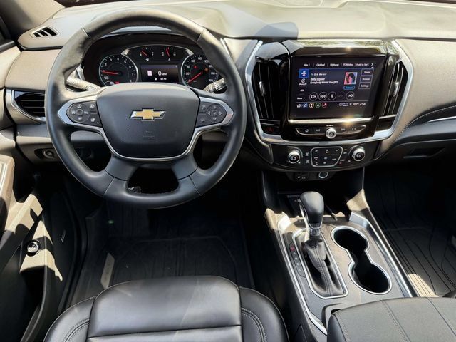 Used 2023 Chevrolet Traverse LT w/ LT Premium Package AWD/4WD image 20