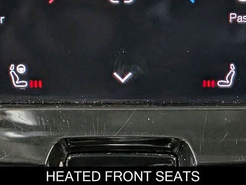 Used 2025 Volvo XC60 B5 Core image 28