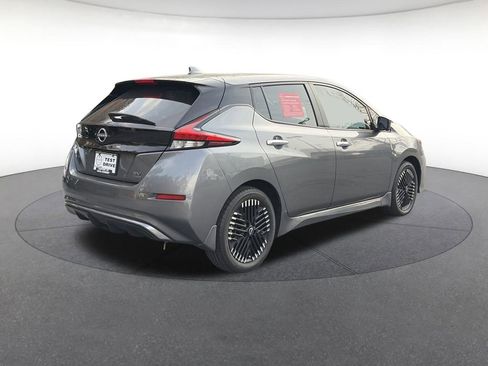 Certified 2023 Nissan Leaf SV Plus image 5
