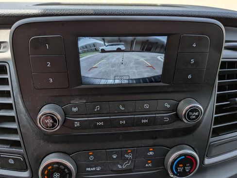 Used 2024 Ford Transit 250 Low Roof w/ Exterior Upgrade Package RWD image 19