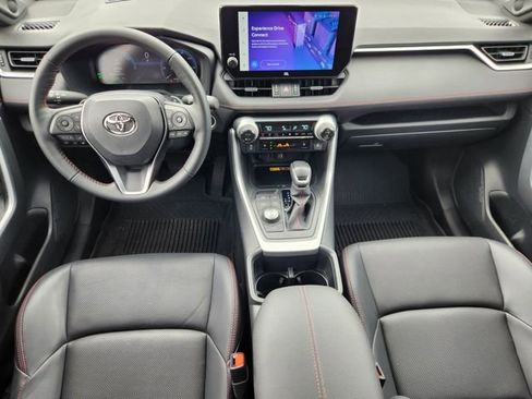 Used 2025 Toyota RAV4 XSE w/ Premium Package AWD/4WD image 27
