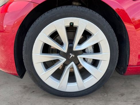 Used 2022 Tesla Model 3 Long Range AWD/4WD image 9