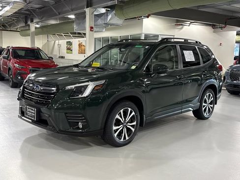 Used 2023 Subaru Forester Limited AWD/4WD image 5