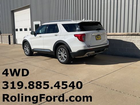 Used 2023 Ford Explorer Limited w/ Equipment Group 301A image 3