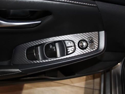 Used 2024 Nissan Sentra SV image 25