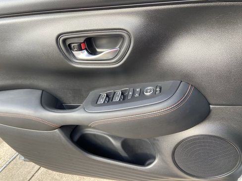 Used 2024 Honda HR-V Sport image 44