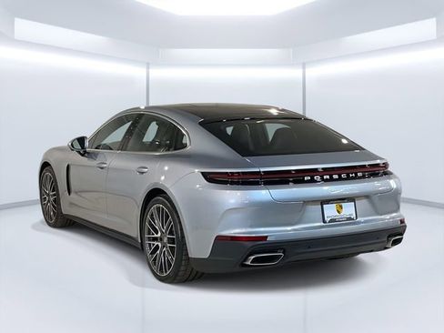 New 2026 Porsche Panamera 4 image 3