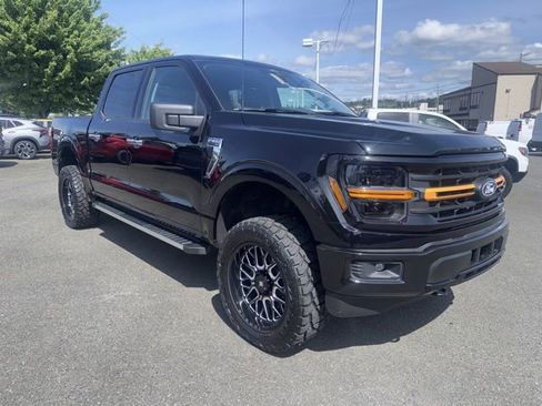 Used 2025 Ford F150 XLT w/ Equipment Group 301A Standard AWD/4WD image 7