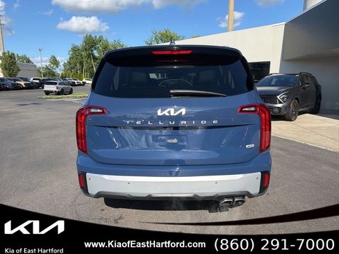 Certified 2023 Kia Telluride S w/ S Sunroof Package AWD/4WD image 9