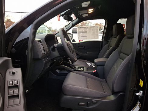 New 2026 Nissan Frontier SV w/ All-Weather Content Package image 9