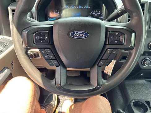 Used 2019 Ford F250 XL w/ STX Appearance Package image 34