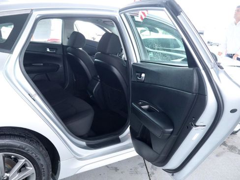 Used 2019 Kia Optima LX FWD image 33