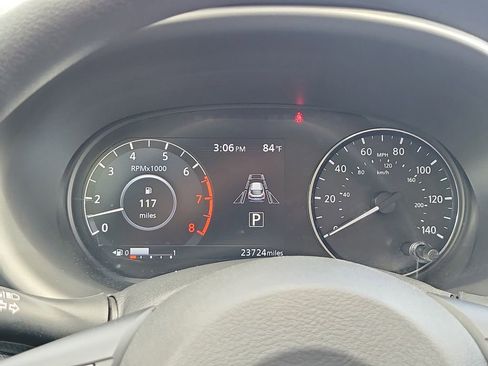 Used 2023 Nissan Kicks SV image 30