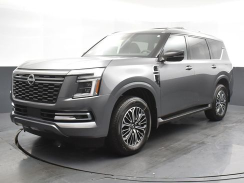 New 2026 Nissan Armada SL image 2