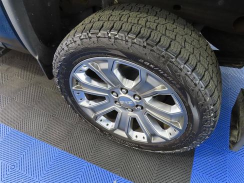 Used 2018 GMC Sierra 1500 Denali w/ Denali Ultimate Package AWD/4WD image 7