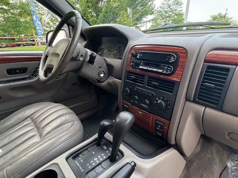 Used 1999 Jeep Grand Cherokee Limited image 32
