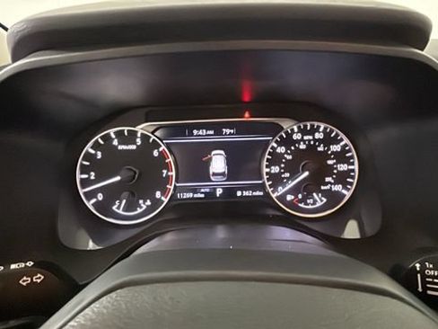 Certified 2026 Nissan Rogue SV AWD/4WD image 17