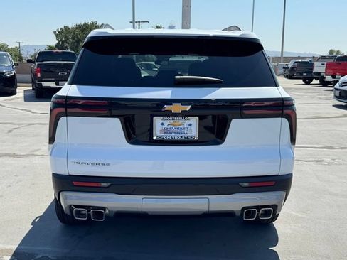 New 2026 Chevrolet Traverse LT FWD image 4