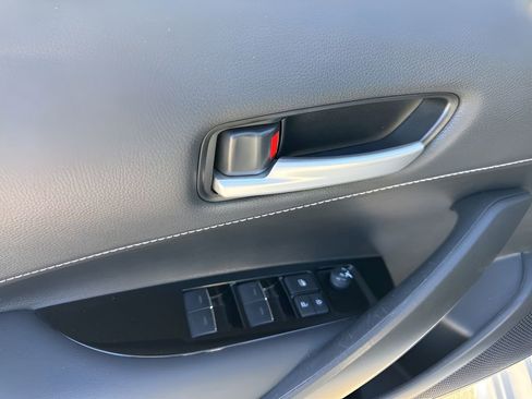 Used 2022 Toyota Corolla SE image 24