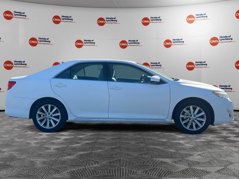 Used 2012 Toyota Camry XLE FWD image 6