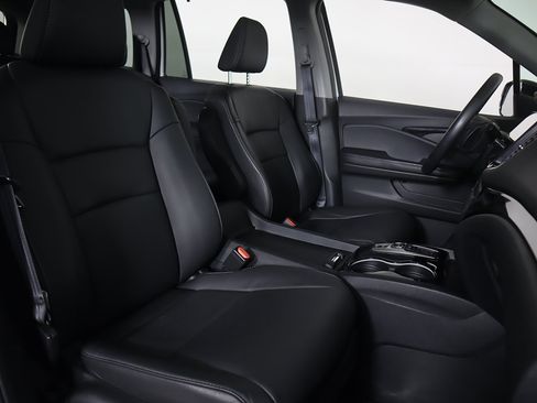 Used 2022 Honda Pilot Touring image 35