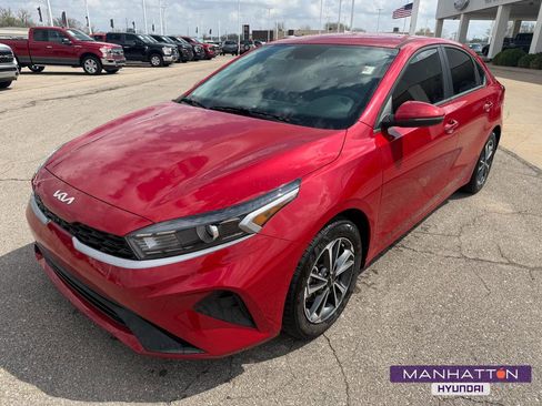 Used 2024 Kia Forte LXS w/ LXS Technology Package image 1