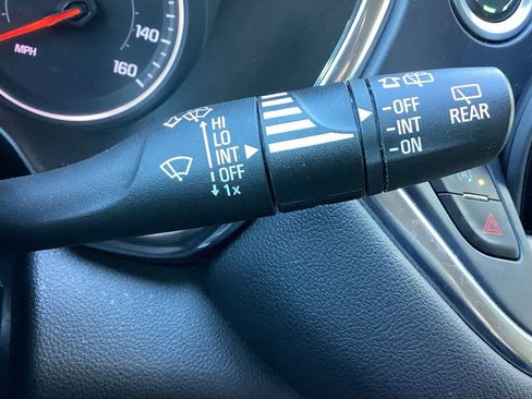 Used 2023 Chevrolet Blazer LT image 28