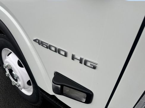 New 2025 Chevrolet Low Cab Forward image 3