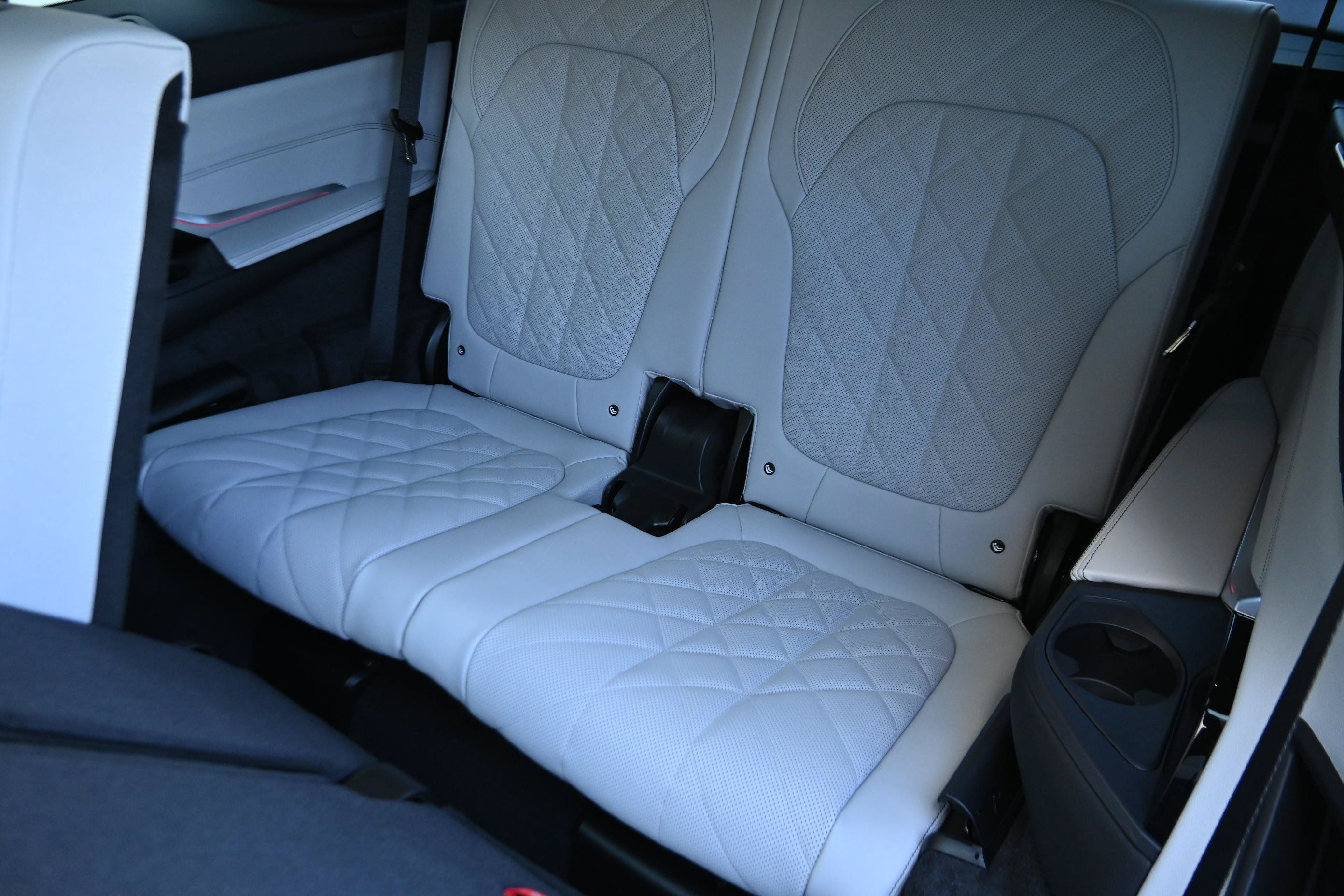 Used 2026 BMW X7 M60i AWD/4WD image 11