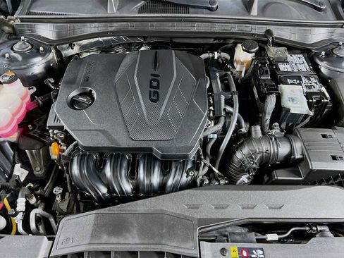 Certified 2022 Hyundai Sonata SE w/ Cargo Package image 28