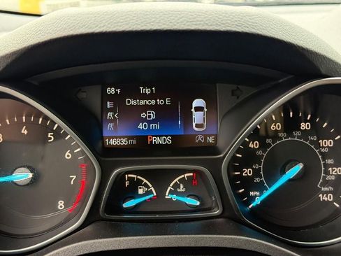 Used 2018 Ford Escape SE FWD image 23