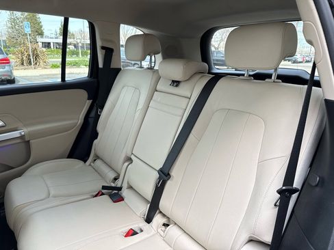 Certified 2020 Mercedes-Benz GLB 250 image 12