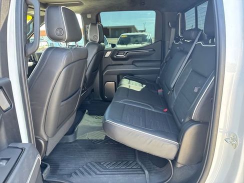 Used 2024 GMC Sierra 1500 AT4X w/ AT4X AEV Edition AWD/4WD image 10