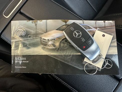 Used 2020 Mercedes-Benz A 220 4MATIC image 7