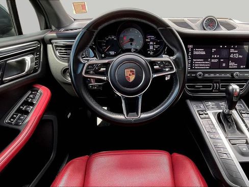 Used 2020 Porsche Macan S AWD/4WD image 8